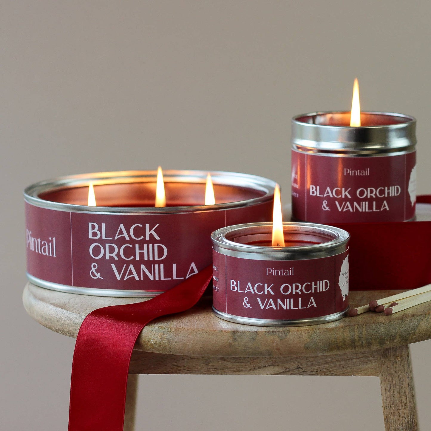 Black Orchid & Vanilla Medium Tin Candle
