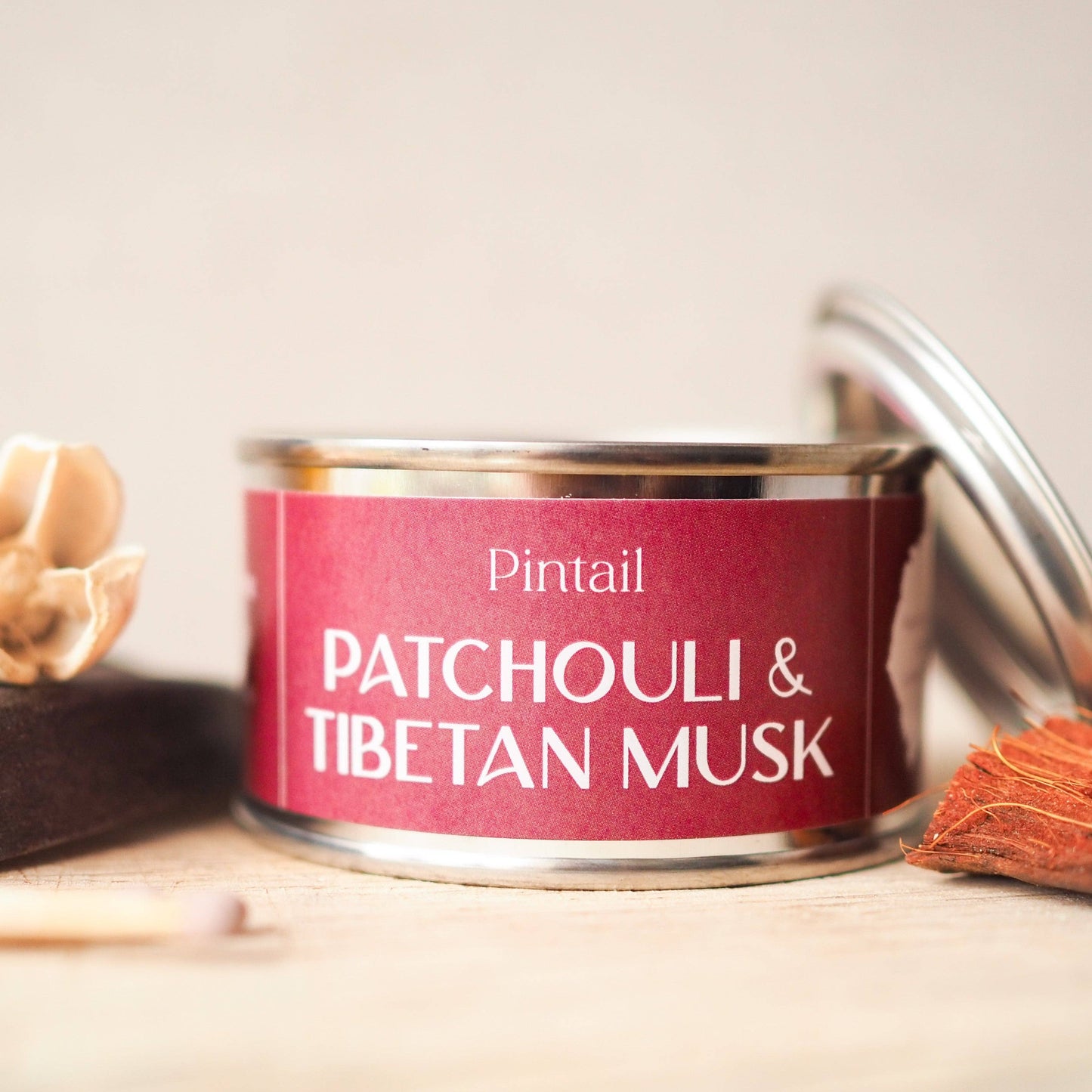 Patchouli and Tibetan Musk Pintail Paint Pot Candle