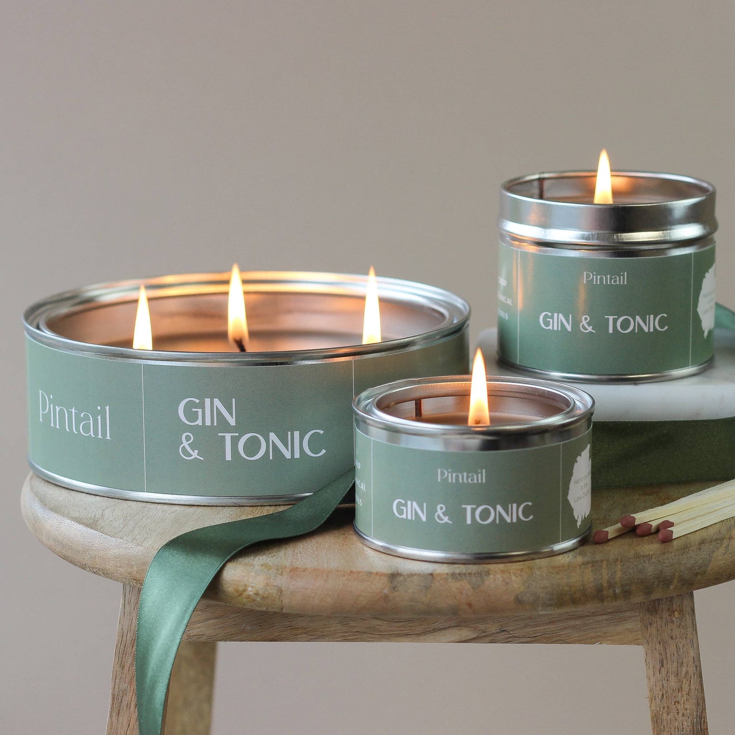 Gin and Tonic Classic Medium Tin Candle