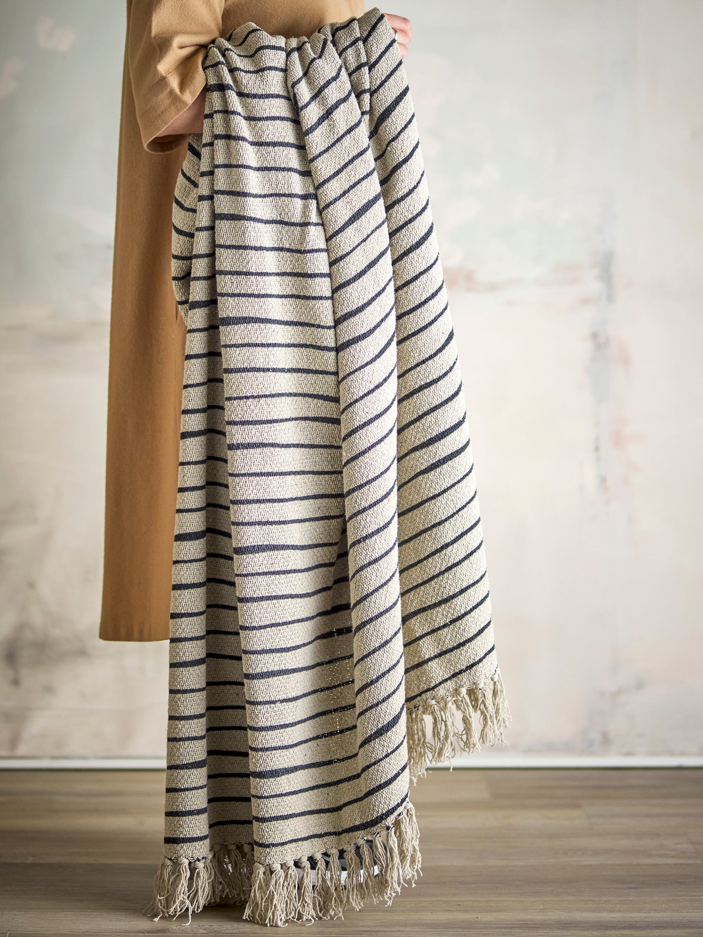 Eia Throw