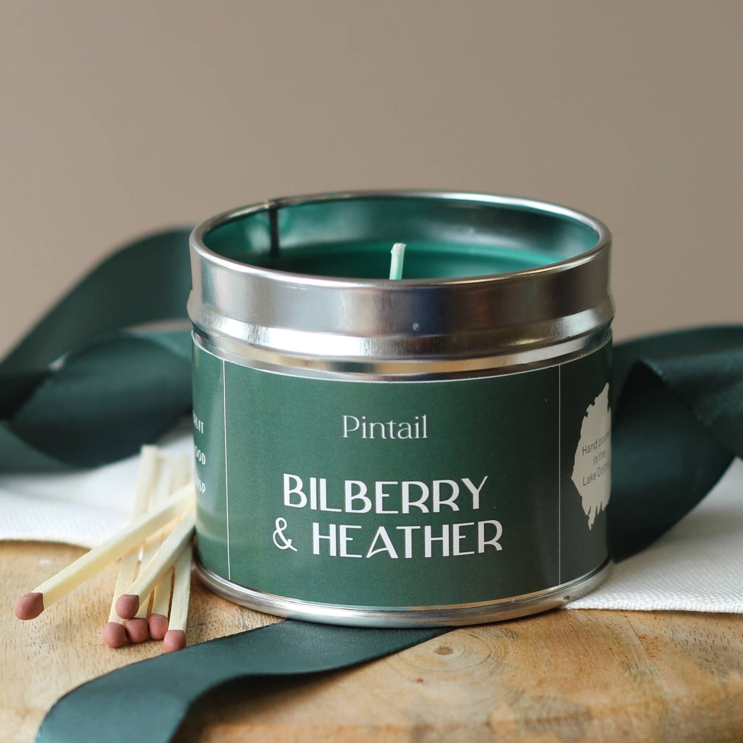 Bilberry & Heather Medium Tin Candle