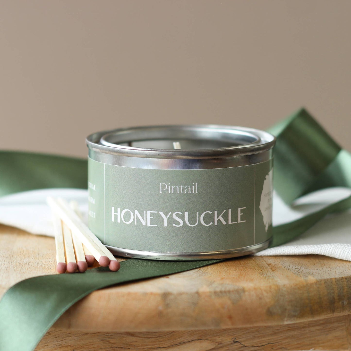 Honeysuckle Pintail Paint Pot Candle