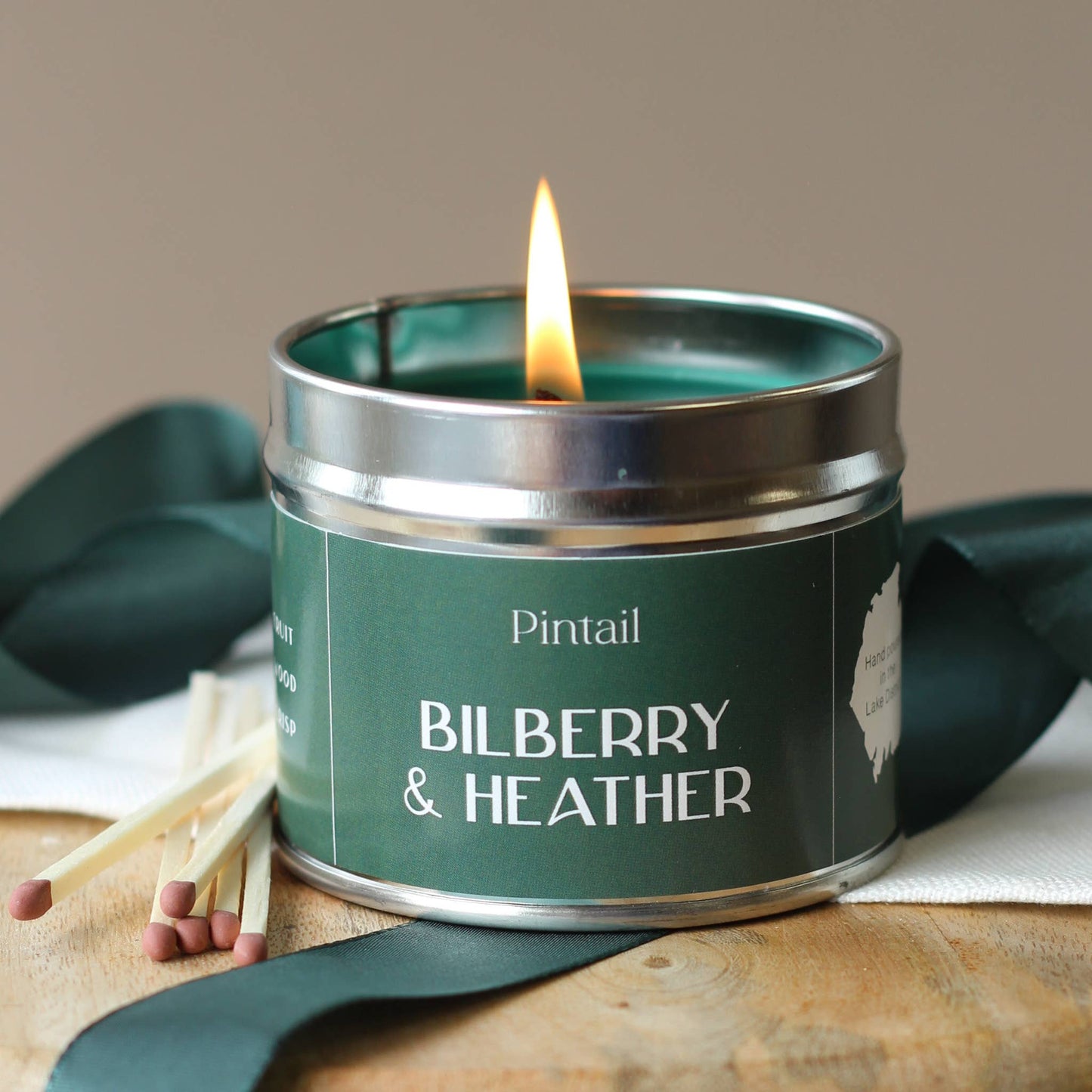 Bilberry & Heather Medium Tin Candle
